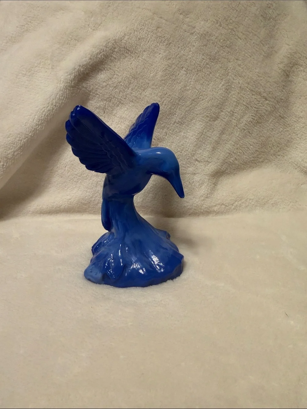 Fenton glass hummingbird